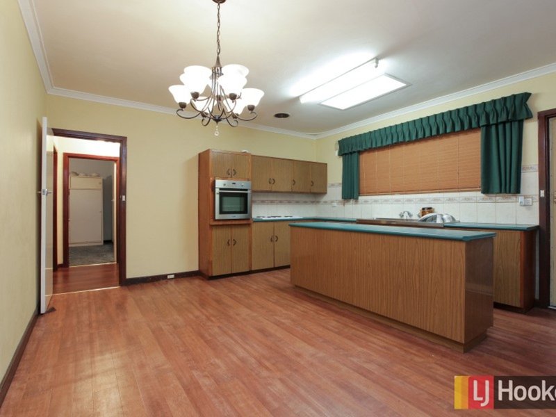 Photo - 280 Knutsford Avenue, Kewdale WA 6105 - Image 4