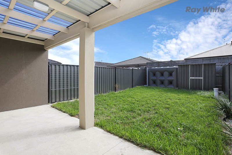 Photo - 2/80 O'Reilly Road, Point Cook VIC 3030 - Image 11