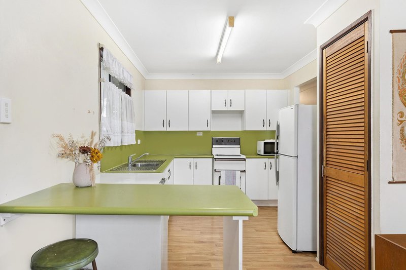 Photo - 280 Thirkettle Avenue, Frenchville QLD 4701 - Image 3