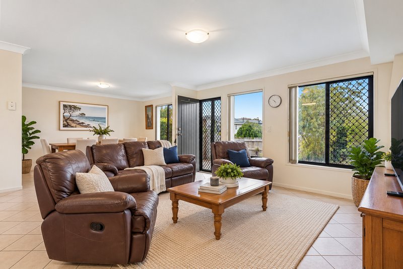 Photo - 2/80 Wallace Street, Chermside QLD 4032 - Image 2