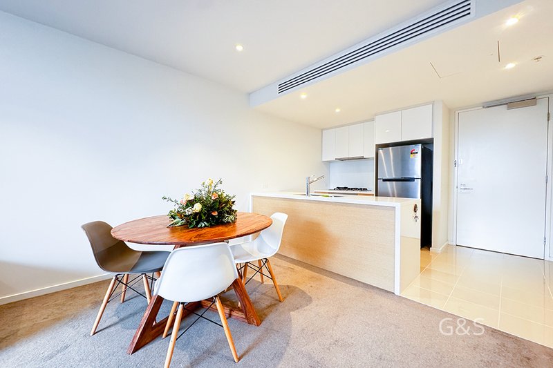 Photo - 2801/318 Russell Street, Melbourne VIC 3000 - Image 3
