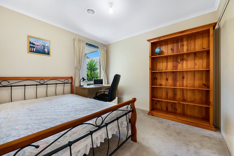 Photo - 2/802 Highbury Road, Glen Waverley VIC 3150 - Image 6