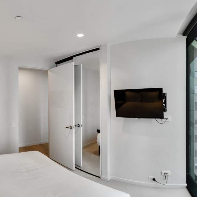 Photo - 2804/442-4 Elizabeth Street, Melbourne VIC 3000 - Image 8
