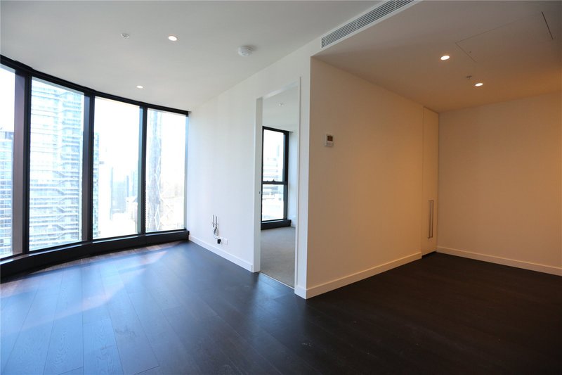Photo - 2807/157 Abeckett Street, Melbourne VIC 3000 - Image 4