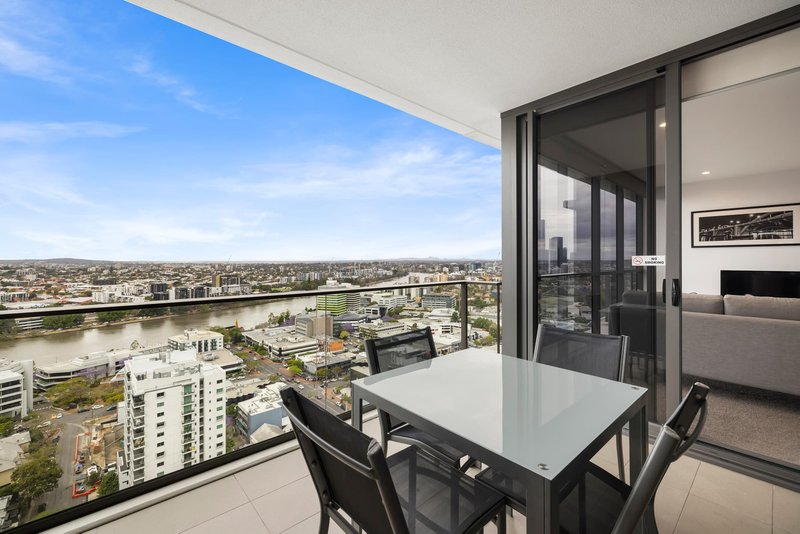 Photo - 2807/55 Railway Terrace, Milton QLD 4064 - Image 12