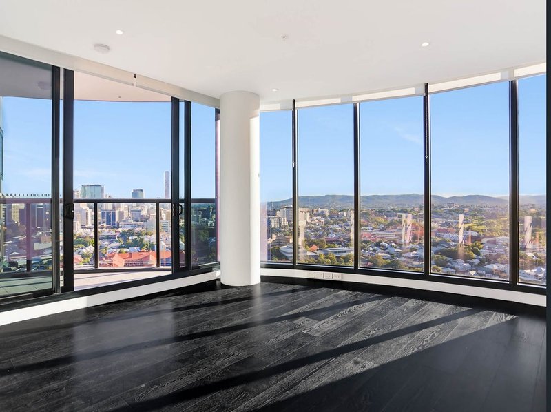 Photo - 2808/167 Alfred Street, Fortitude Valley QLD 4006 - Image 2