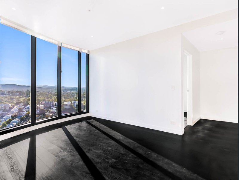 Photo - 2808/167 Alfred Street, Fortitude Valley QLD 4006 - Image 8