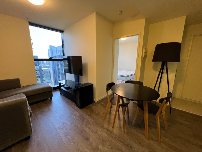 Photo - 2808/568 Collins Street, Melbourne VIC 3000 - Image 3