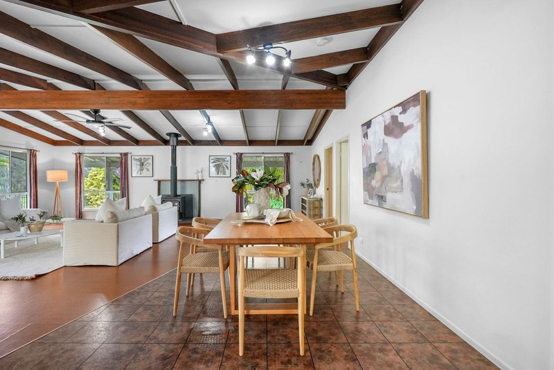 Photo - 281 Bishop Road, Beachmere QLD 4510 - Image 6