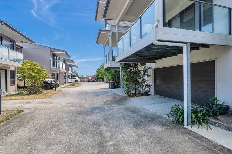 Photo - 28/1 Coolum Court, Blacks Beach QLD 4740 - Image 15