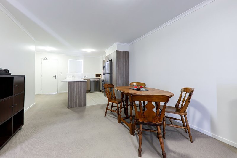 Photo - 28/1 Hibbertia Street, Mountain Creek QLD 4557 - Image 8