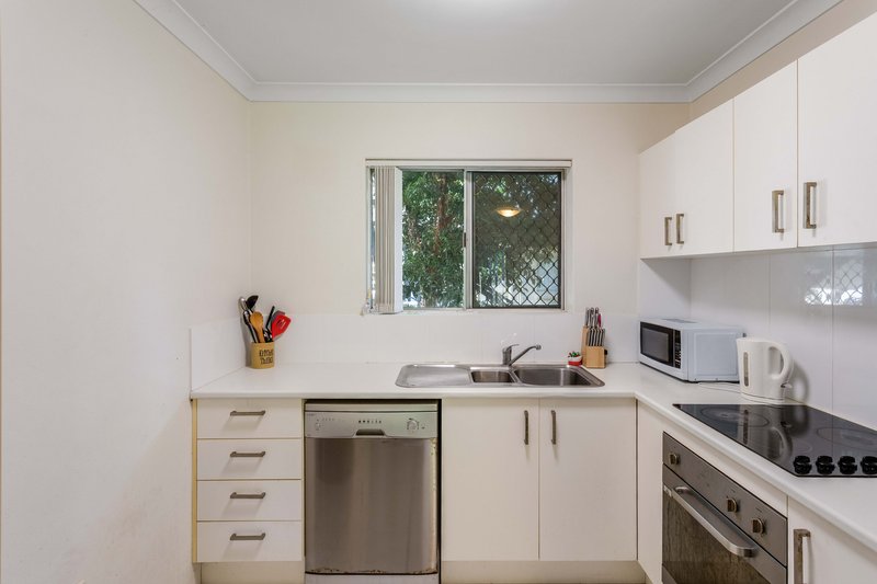 Photo - 2/81 Koala Road, Moorooka QLD 4105 - Image 12