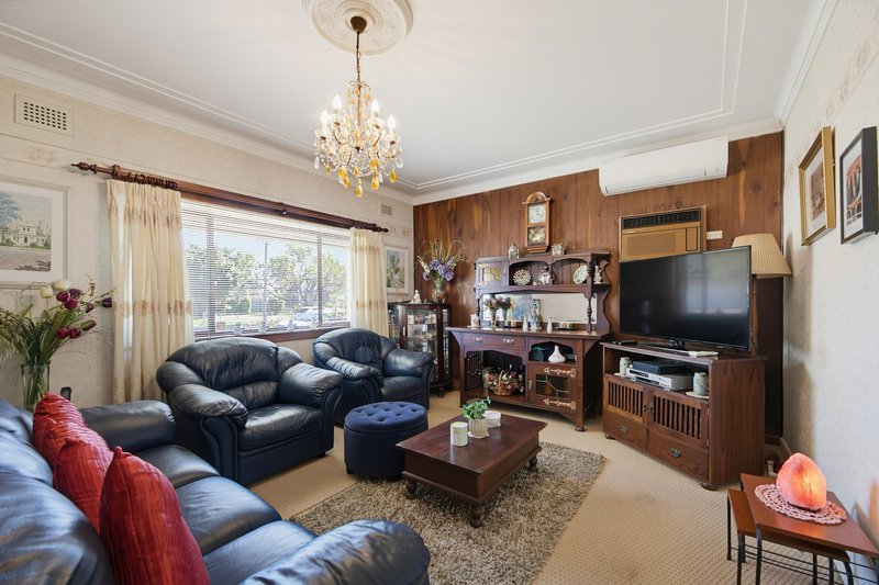 Photo - 281 Miller Road, Bass Hill NSW 2197 - Image 3