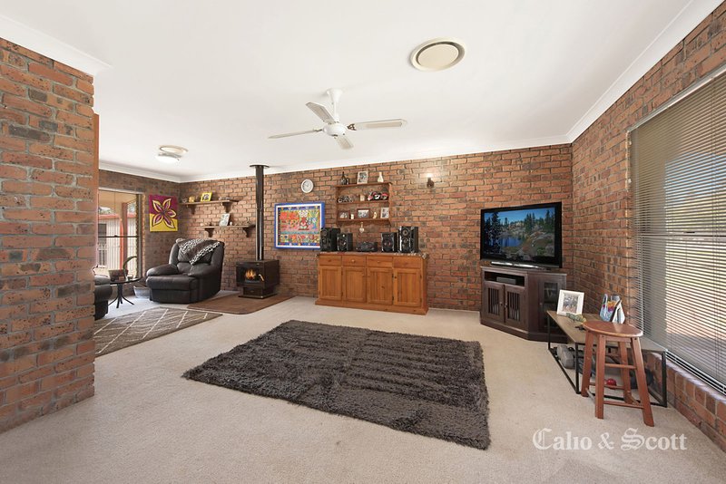 Photo - 281 Rowley Rd , Burpengary QLD 4505 - Image 5