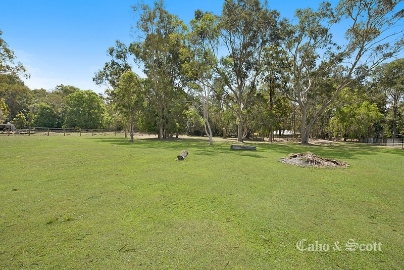 Photo - 281 Rowley Rd , Burpengary QLD 4505 - Image 23