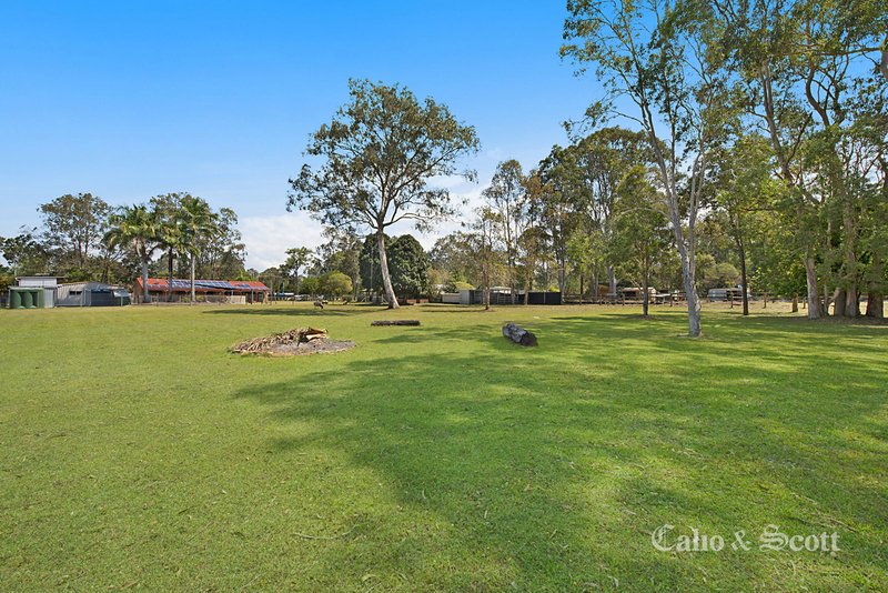 Photo - 281 Rowley Rd , Burpengary QLD 4505 - Image 24