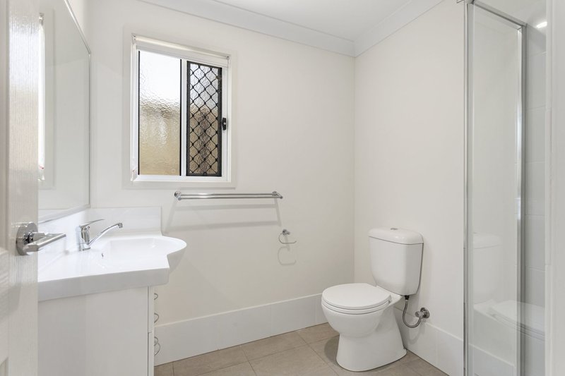 Photo - 2/81 Second Avenue, Marsden QLD 4132 - Image 5