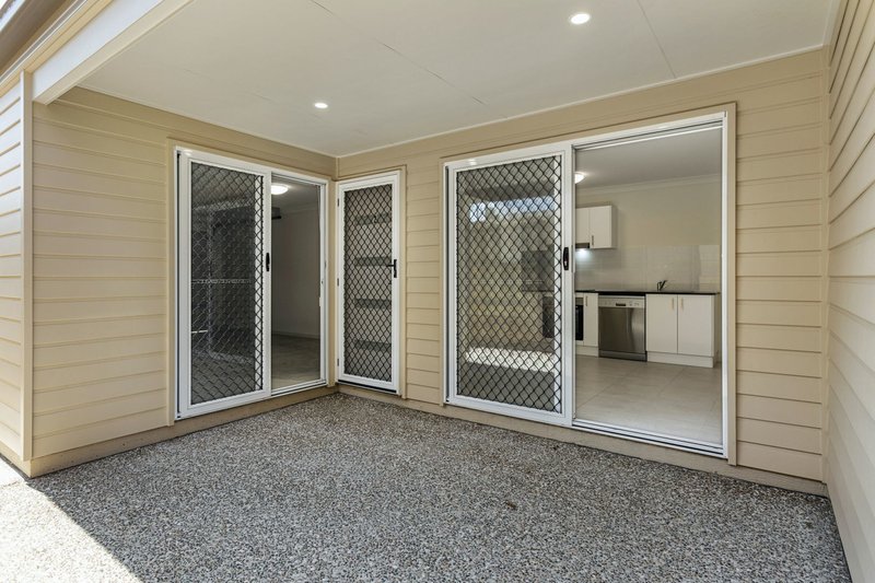 Photo - 2/81 Second Avenue, Marsden QLD 4132 - Image 9