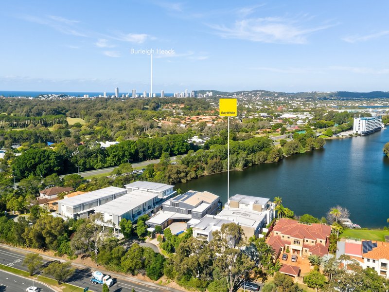 Photo - 28/10 Ben Lexcen Place, Robina QLD 4226 - Image 2