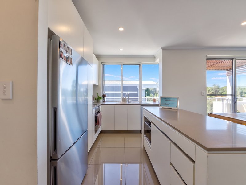 Photo - 28/10 Ben Lexcen Place, Robina QLD 4226 - Image 8