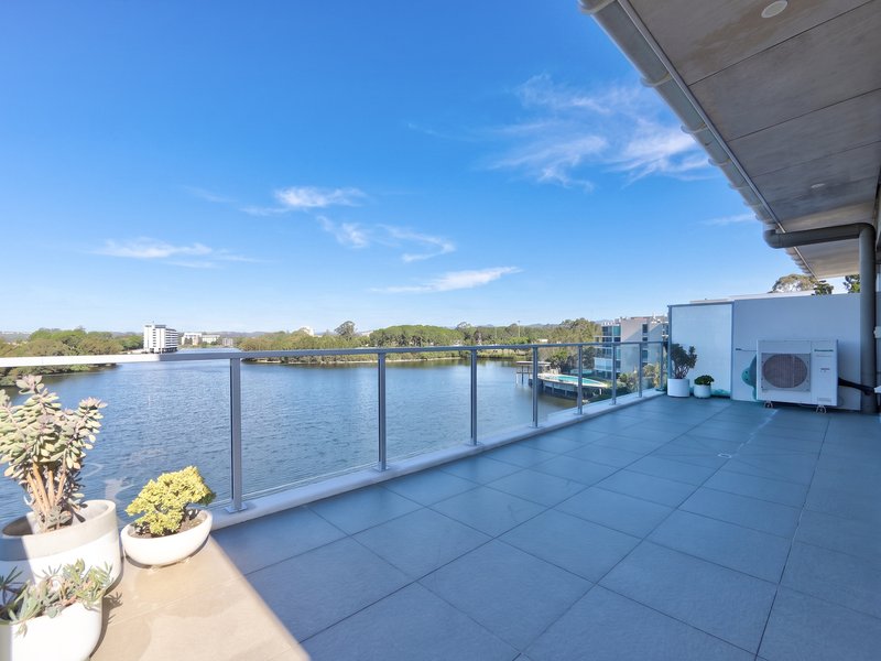Photo - 28/10 Ben Lexcen Place, Robina QLD 4226 - Image 17
