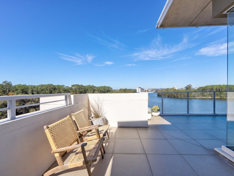 Photo - 28/10 Ben Lexcen Place, Robina QLD 4226 - Image 18