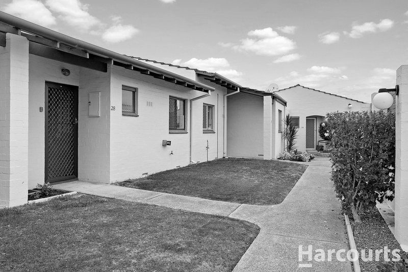 28/10 Hungerford Avenue, Halls Head WA 6210