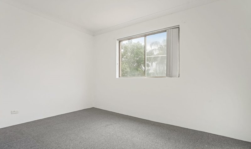 Photo - 28/11 Louis Street, Granville NSW 2142 - Image 5