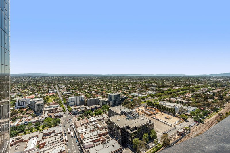 Photo - 2811/545 Station Street, Box Hill VIC 3128 - Image 6