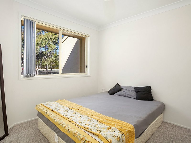 Photo - 28/12 Albermarle Place, Phillip ACT 2606 - Image 8