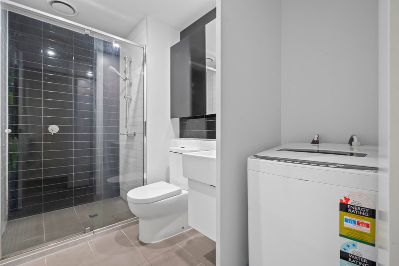 Photo - 2812/80 Abeckett Street, Melbourne VIC 3000 - Image 11