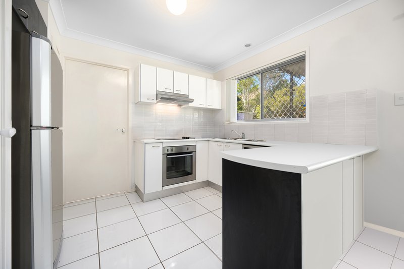 Photo - 28/131 Mcauley Parade, Pacific Pines QLD 4211 - Image 4