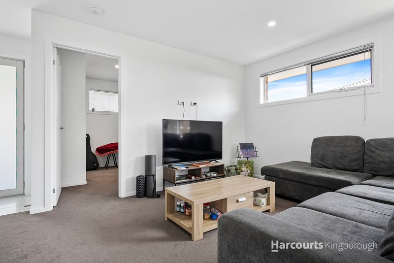 Photo - 28/134 Burwood Drive, Blackmans Bay TAS 7052 - Image 5