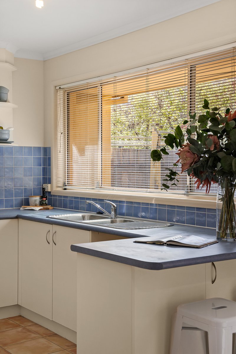 Photo - 28/14 Federal Highway, Watson ACT 2602 - Image 8