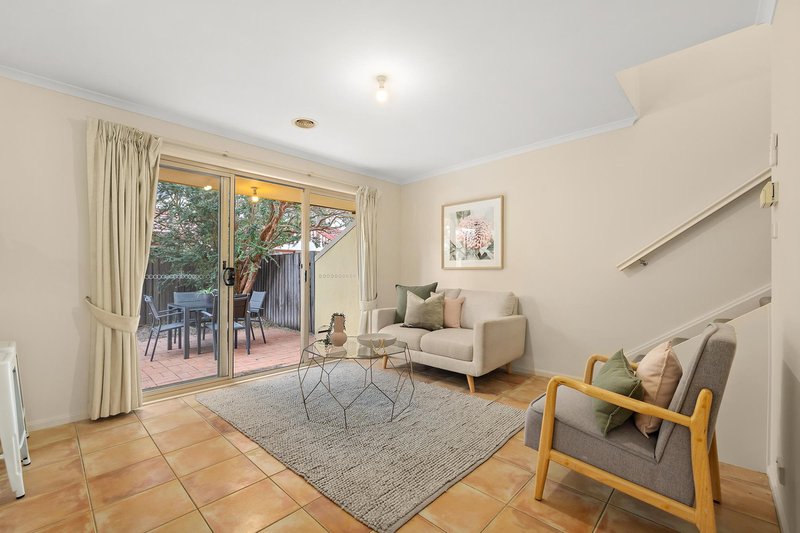 Photo - 28/14 Federal Highway, Watson ACT 2602 - Image 9