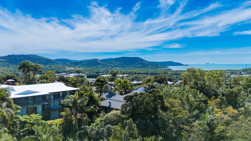 Photo - 28/14 Hamilton Avenue, Cannonvale QLD 4802 - Image 4