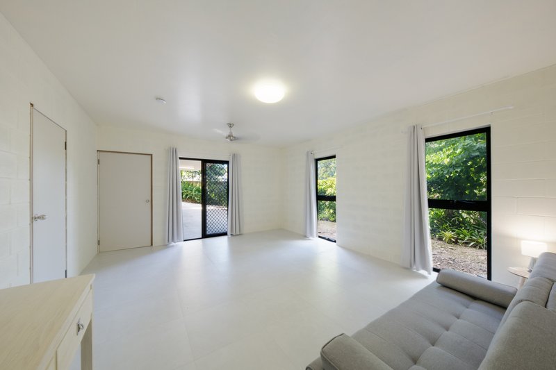 Photo - 28/14 Hamilton Avenue, Cannonvale QLD 4802 - Image 27