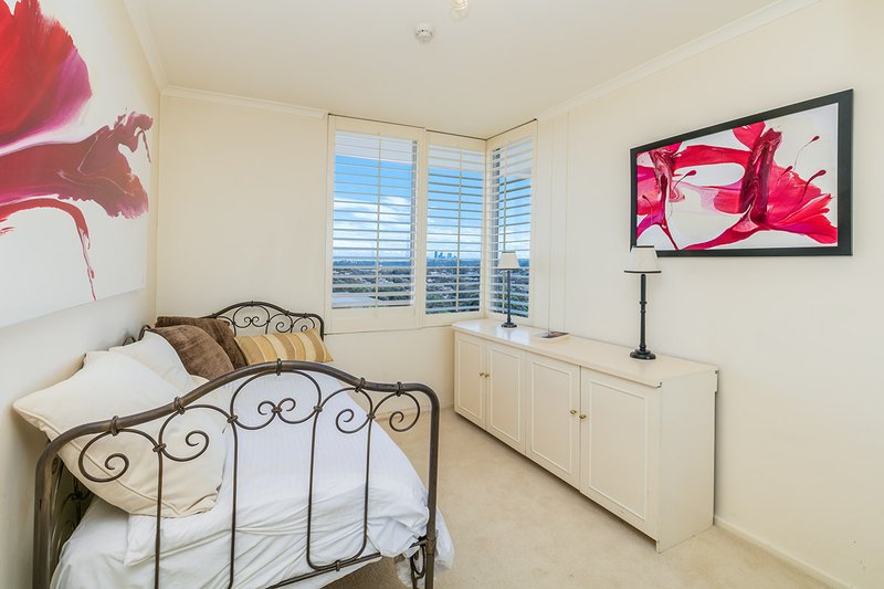 Photo - 28/15-23 Sutherland Street, Cremorne NSW 2090 - Image 16