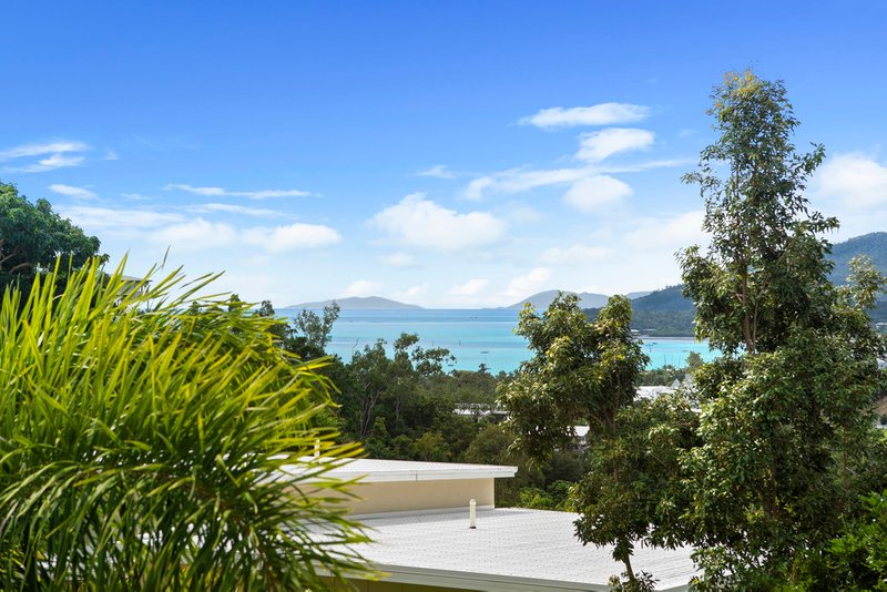 Photo - 28/15 Flame Tree Court, Airlie Beach QLD 4802 - Image 3