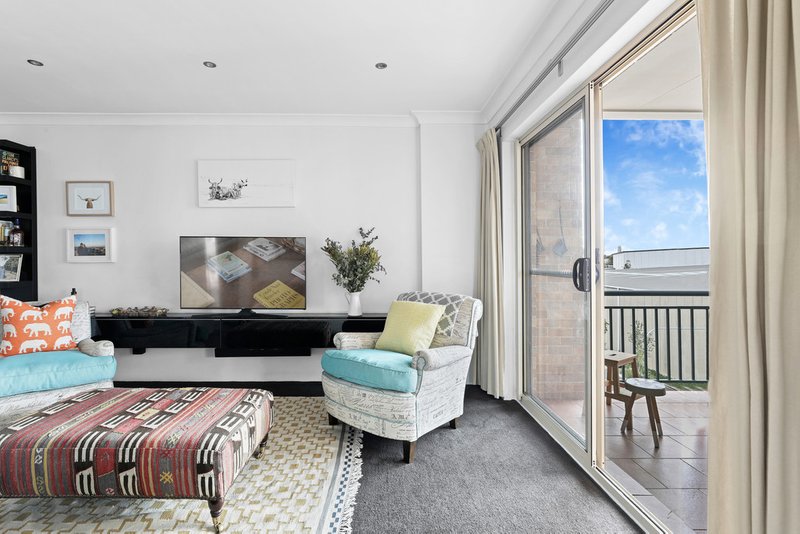 Photo - 28/1B Coulson Street, Erskineville NSW 2043 - Image 3