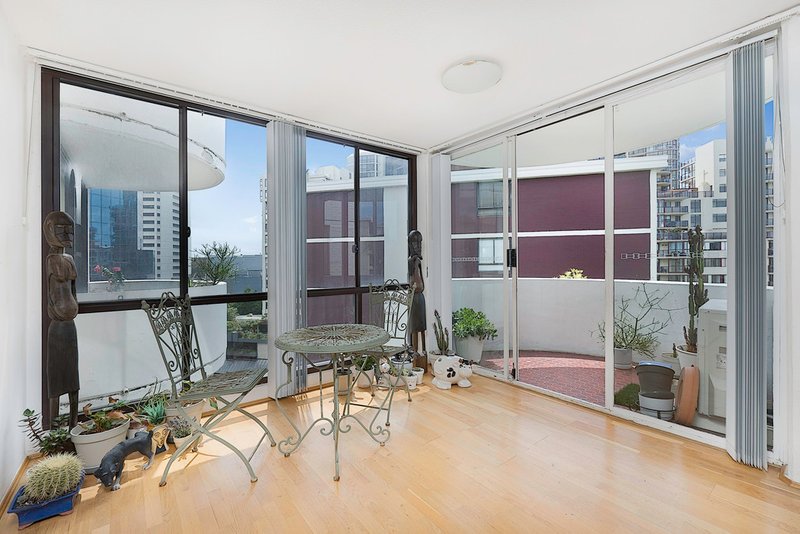 Photo - 28/2-8 Llandaff Street, Bondi Junction NSW 2022 - Image 3