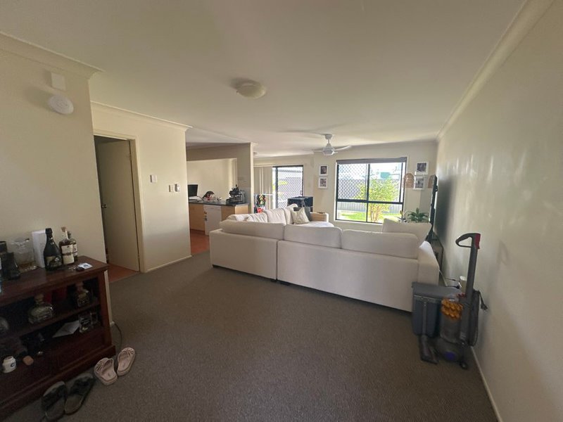 Photo - 28/2 Concord Circuit, Robina QLD 4226 - Image 2