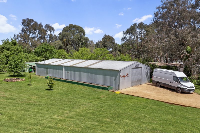 Photo - 282 Dead Horse Lane, Mansfield VIC 3722 - Image 11