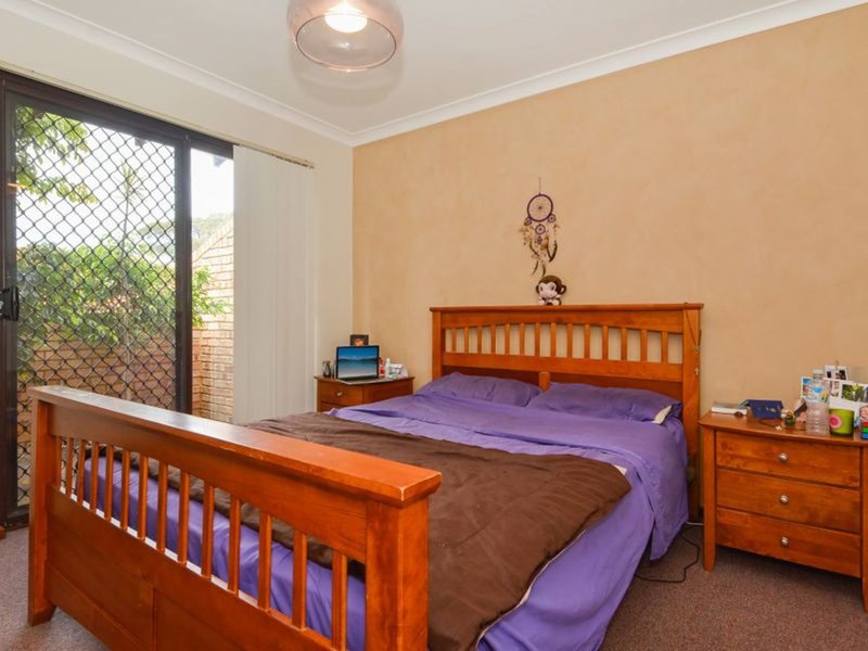 Photo - 2/82 Deanmore Rd , Scarborough WA 6019 - Image 8