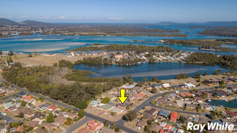 Photo - 28/2 Rest Point Parade, Tuncurry NSW 2428 - Image 10