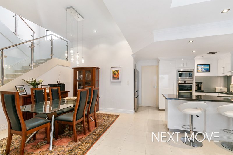 Photo - 2/82 Strickland Street, South Perth WA 6151 - Image 9