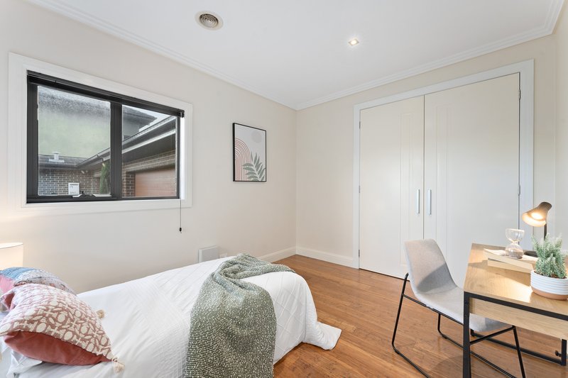 Photo - 2/82 View Street, Clayton VIC 3168 - Image 10