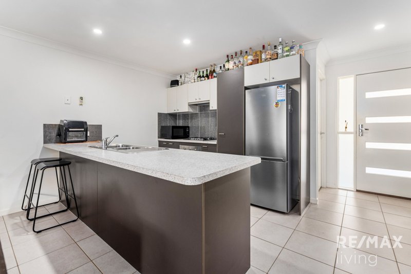 Photo - 28/20 Claudia Street, Burpengary QLD 4505 - Image 5