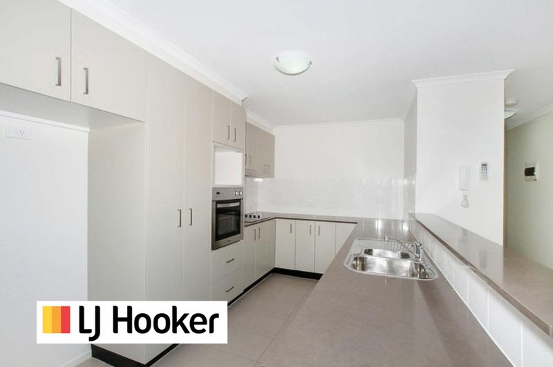 Photo - 28/21 Wiseman Street, Macquarie ACT 2614 - Image 5