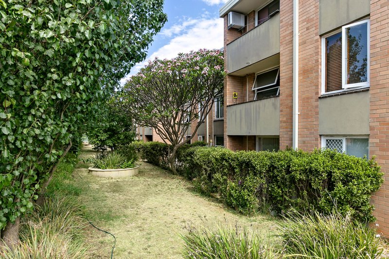 Photo - 28/221 Clontarf Road, Hamilton Hill WA 6163 - Image 10